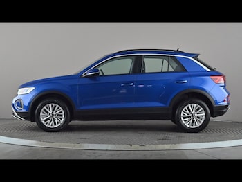 Used Volkswagen T-Roc 2023 for sale - 78627334: Photo