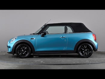 Used MINI Convertible 2018 for sale - 79359784: Photo