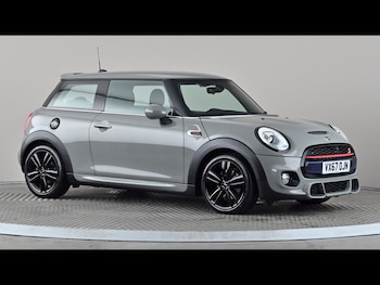 Used MINI Hatch 2017 for sale - 79215544: Photo