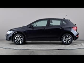 Used Volkswagen Polo 2024 for sale - 79651772: Photo