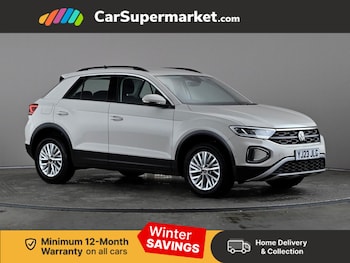 Used Volkswagen T-Roc 2023 for sale - 77076816: Photo