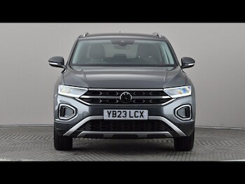 Used Volkswagen T-Roc 2023 for sale - 78859494: Photo