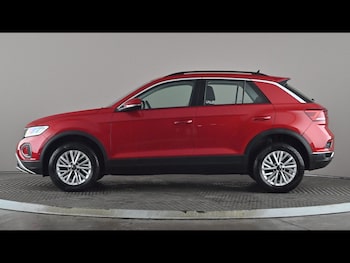 Used Volkswagen T-Roc 2023 for sale - 79323774: Photo