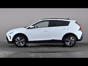 Used Hyundai BAYON 2023 for sale - 79163631: Photo