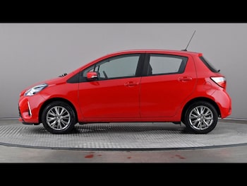 Used Toyota Yaris 2019 for sale - 79526607: Photo