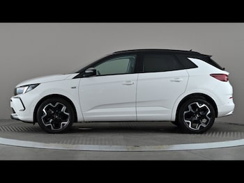 Used Vauxhall Grandland 2024 for sale - 79167763: Photo