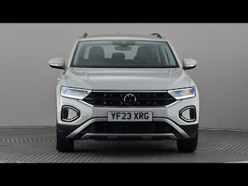Used Volkswagen T-Roc 2023 for sale - 78949798: Photo