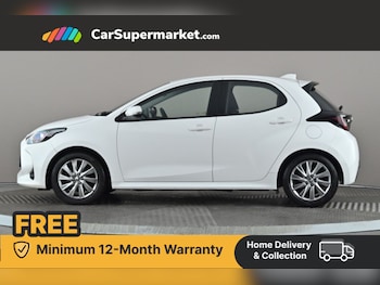 Used Toyota Yaris 2022 for sale - 76342290: Photo