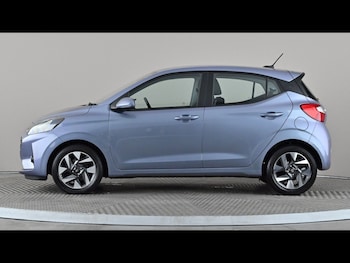 Used Hyundai i10 2024 for sale - 79246082: Photo