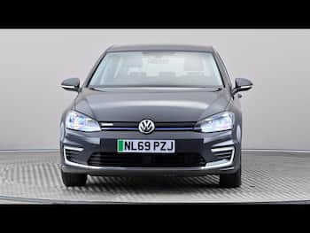 Used Volkswagen Golf 2019 for sale - 79825645: Photo