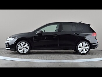 Used Volkswagen Golf 2024 for sale - 79151727: Photo