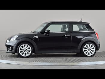 Used MINI Hatch 2019 for sale - 79773955: Photo