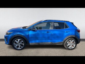 Used Kia Stonic 2022 for sale - 79010462: Photo
