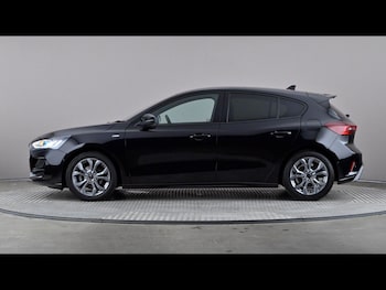 Used Ford Focus 2023 for sale - 79490562: Photo