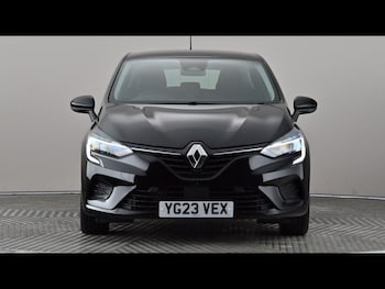 Used Renault Clio 2023 for sale - 78949807: Photo