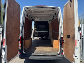 Used Volkswagen Crafter 2023 for sale - 78747932: Photo