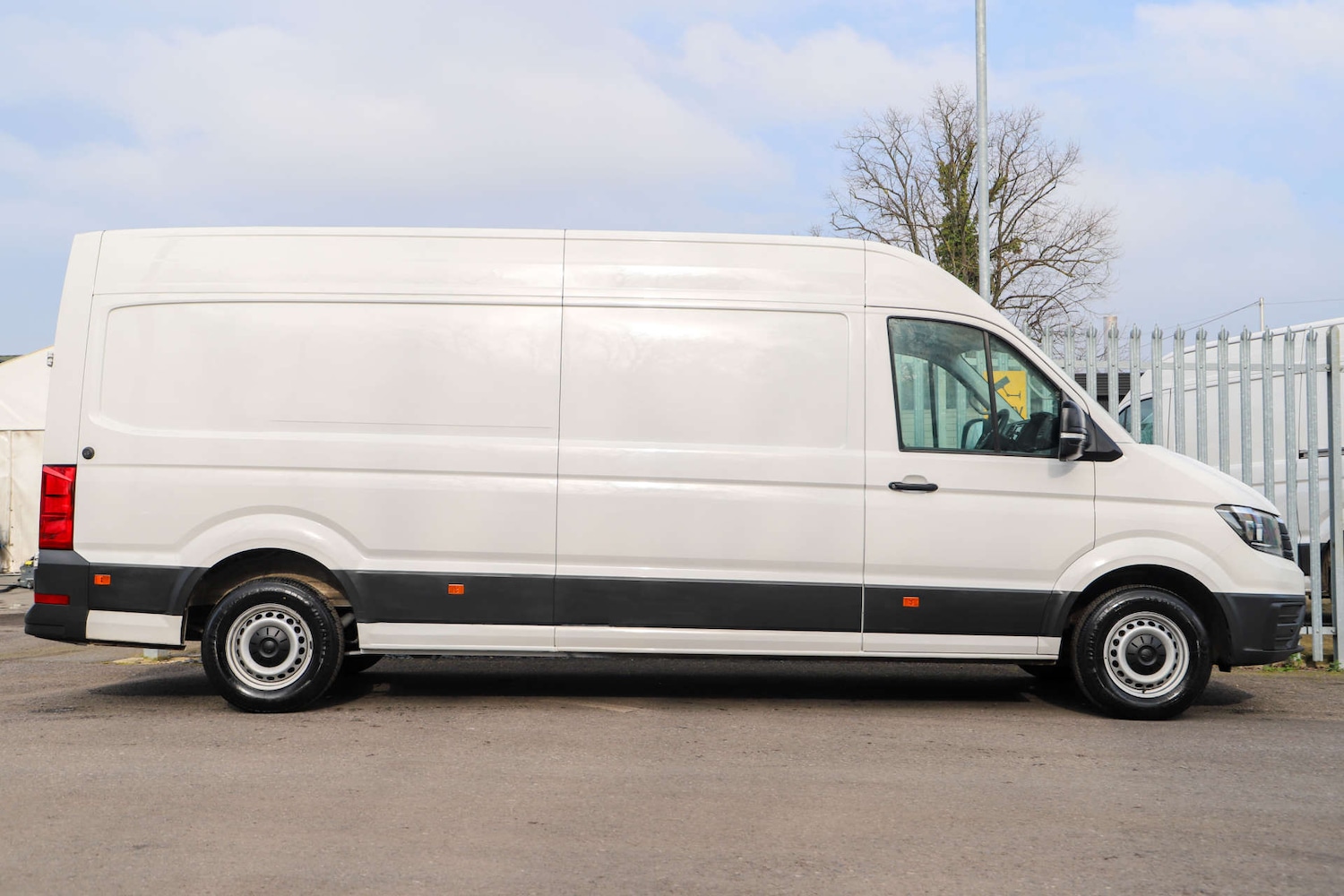 Used Volkswagen Crafter 2023 for sale - 77805468: Photo 8