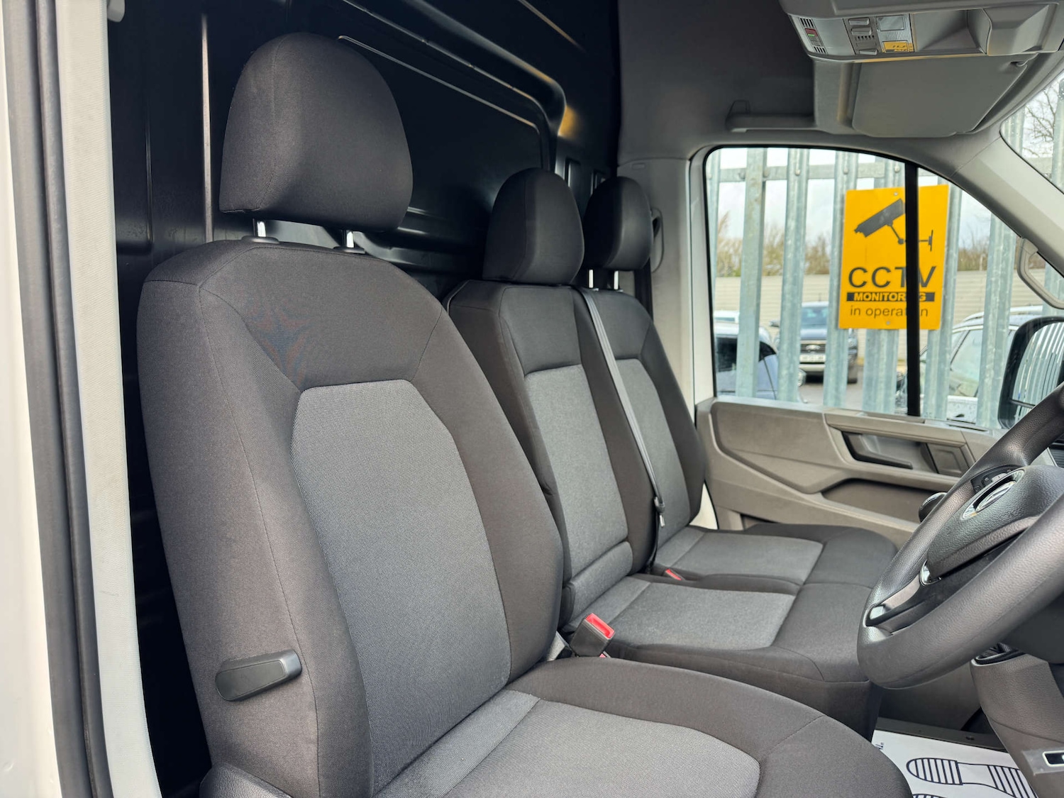 Used Volkswagen Crafter 2022 for sale - 77506938: Photo 2