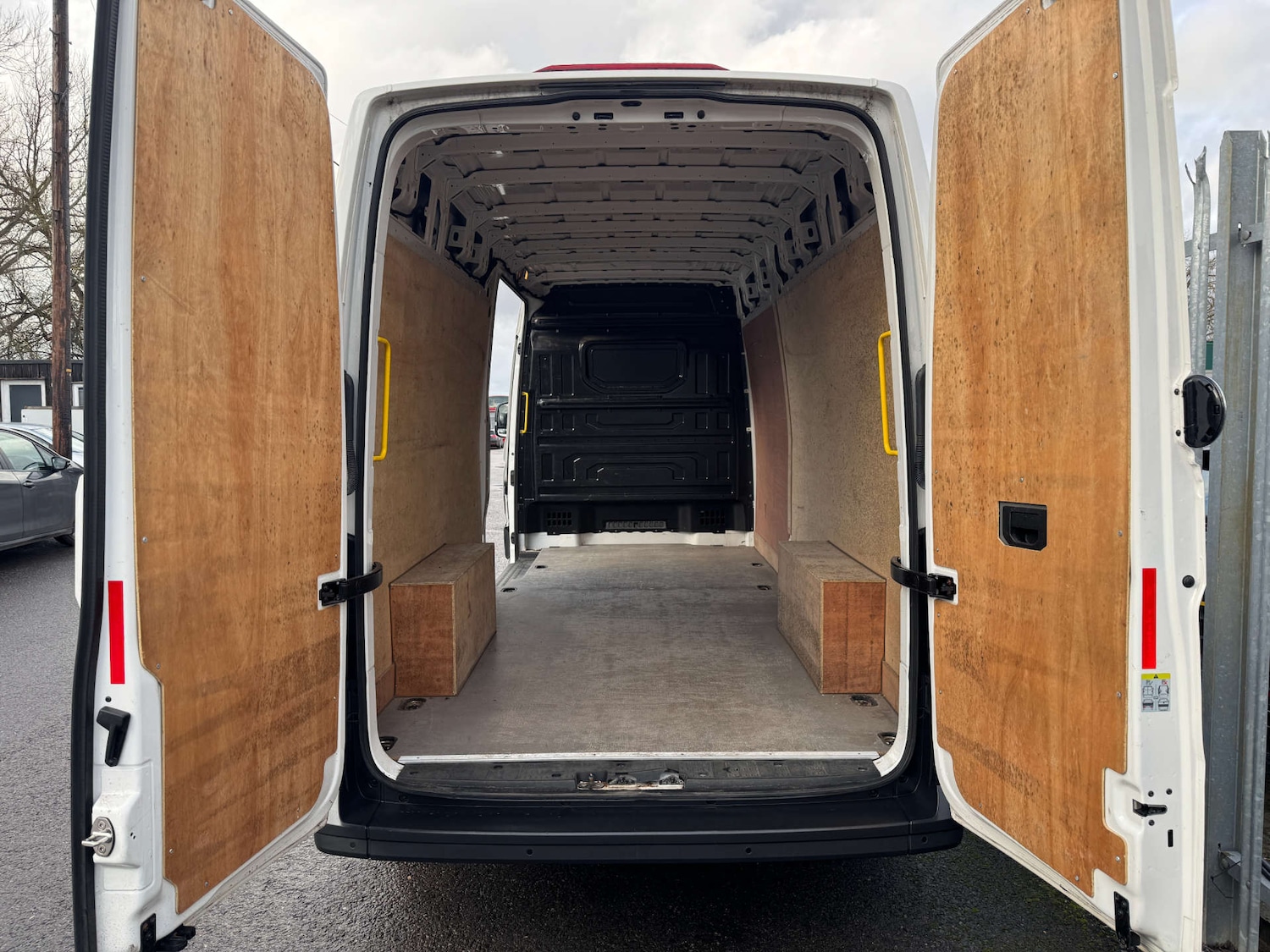 Used Volkswagen Crafter 2023 for sale - 77408915: Photo 3