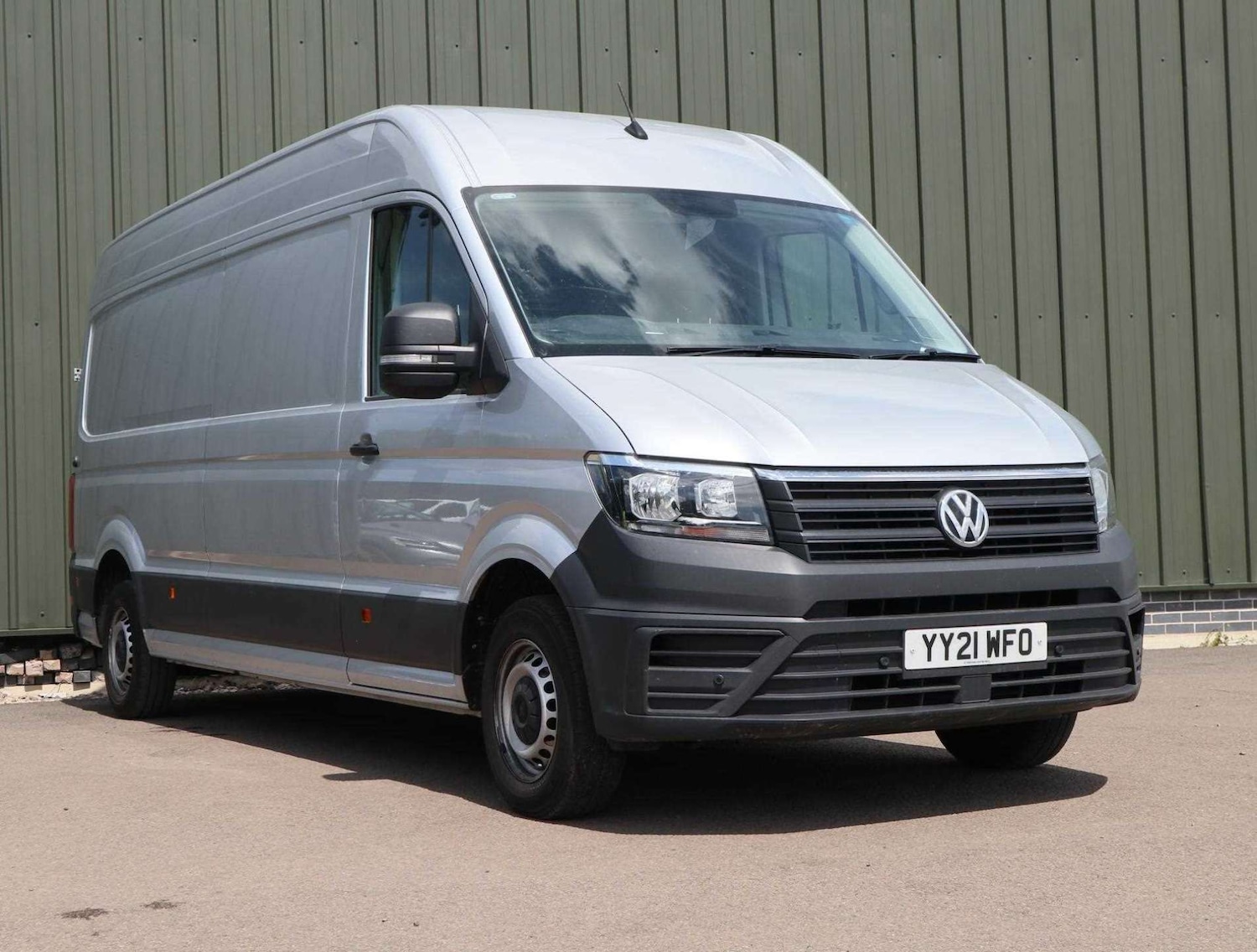 Used Volkswagen Crafter 2021 for sale - 76895857: Photo 1