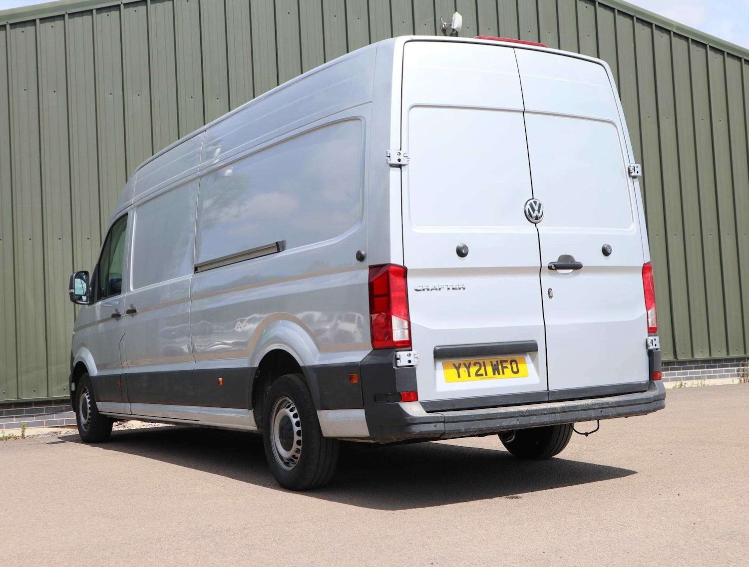 Used Volkswagen Crafter 2021 for sale - 76895857: Photo 2