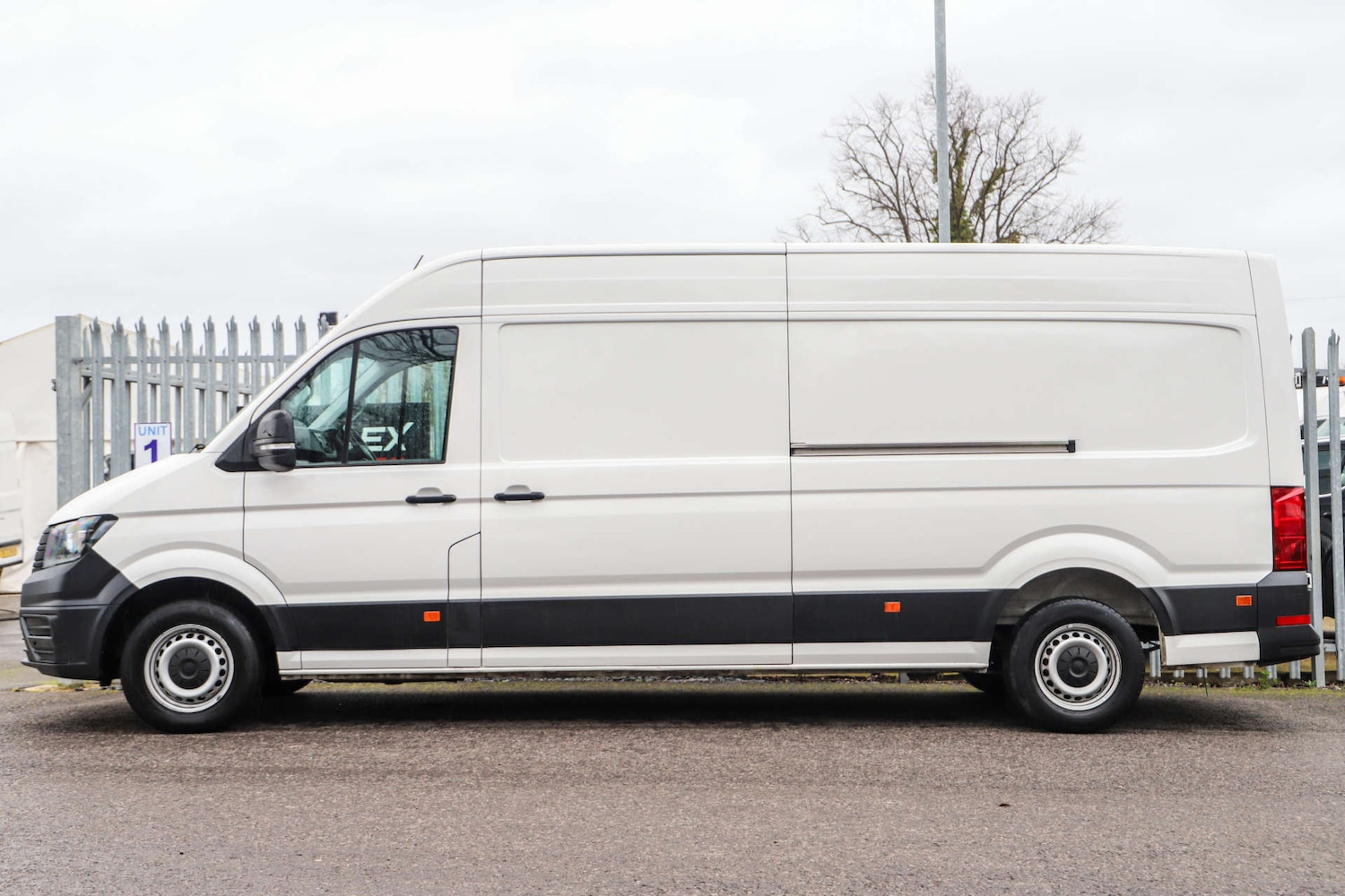 Used Volkswagen Crafter 2023 for sale - 77618884: Photo 4