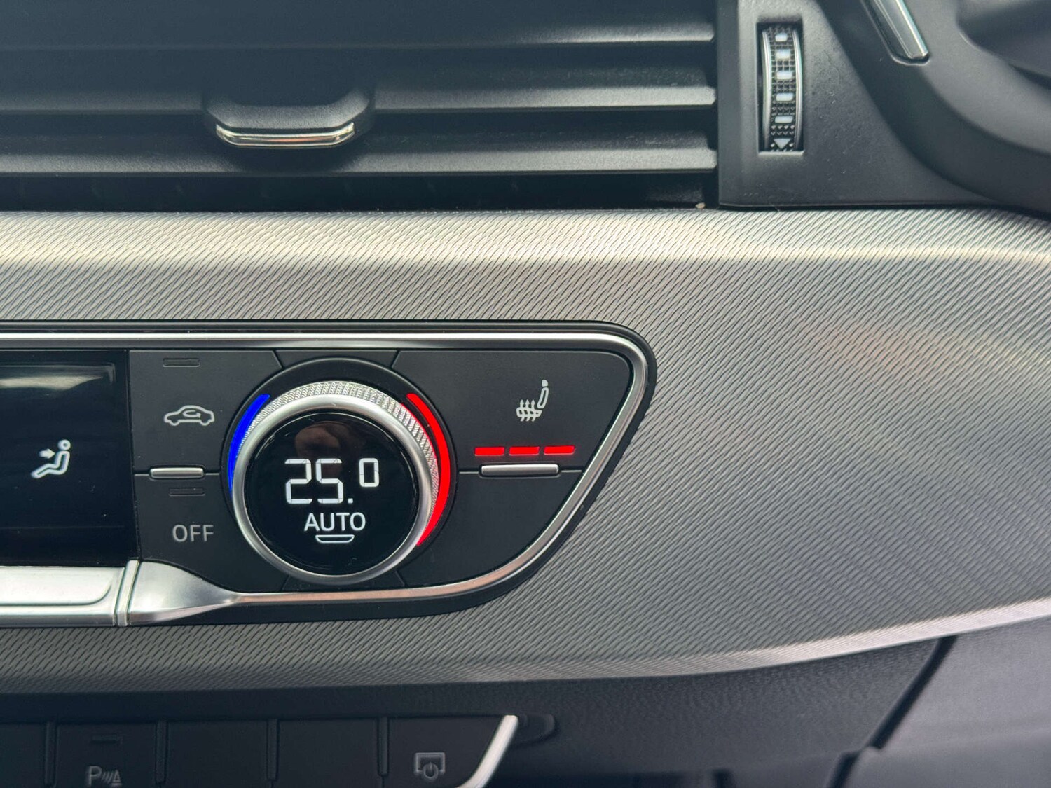 Used Audi A4 2023 for sale - 78176760: Photo 29