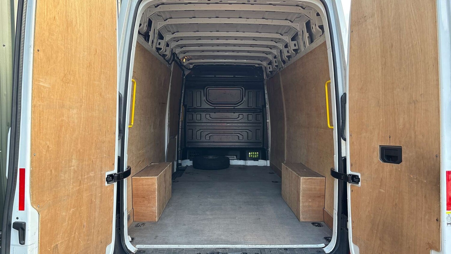 Used Volkswagen Crafter 2023 for sale - 77408948: Photo 6