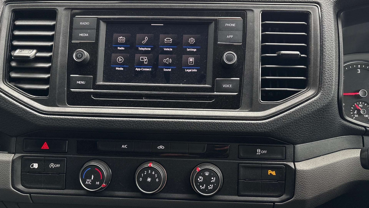 Used Volkswagen Crafter 2023 for sale - 77408944: Photo 5