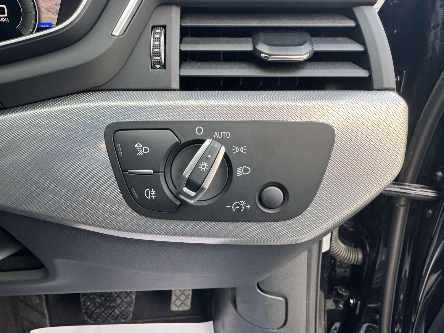 Used Audi A4 2023 for sale - 76895845: Photo 27