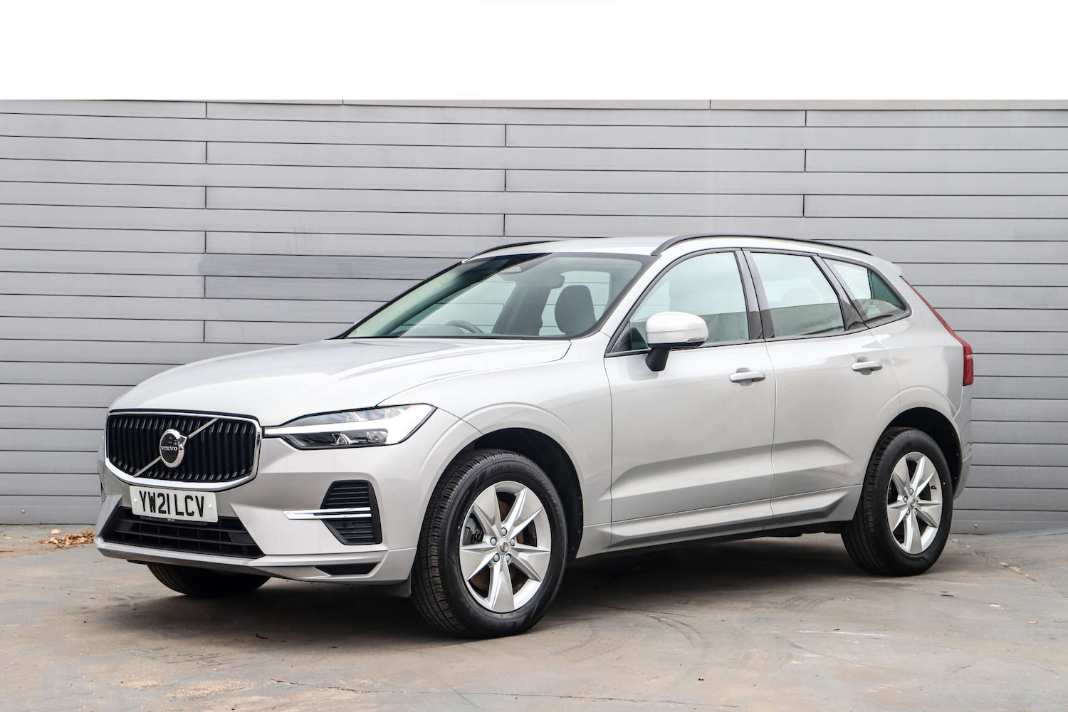 Used Volvo XC60 2021 for sale - 76895854: Photo 1