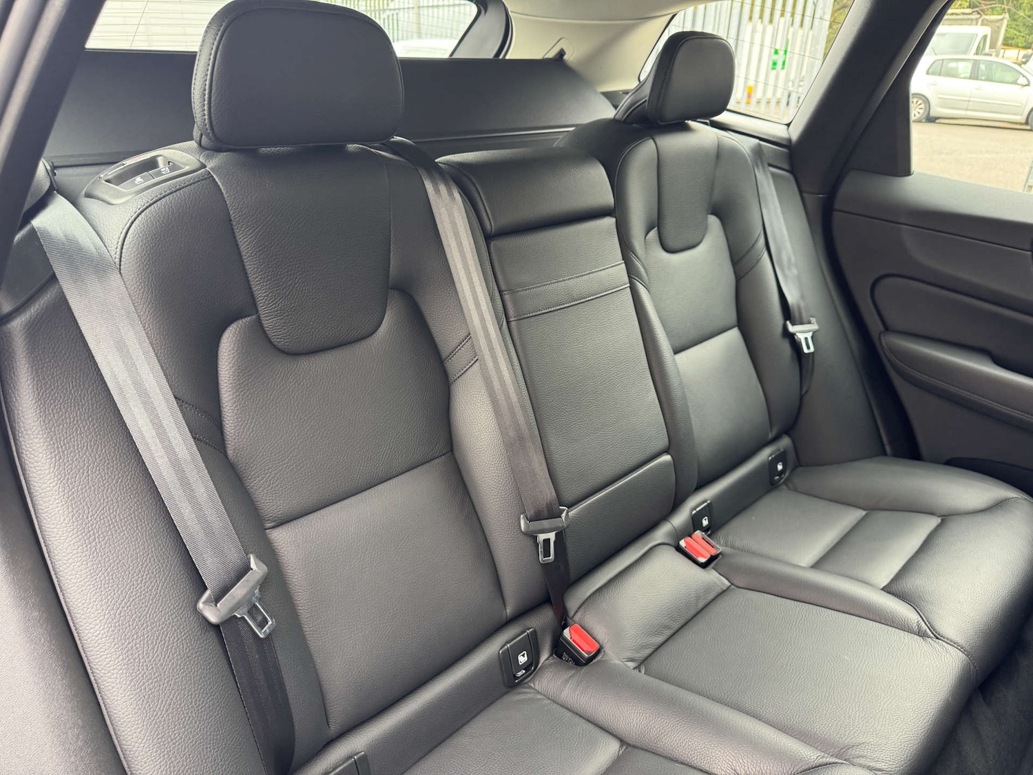 Used Volvo XC60 2021 for sale - 76895854: Photo 15