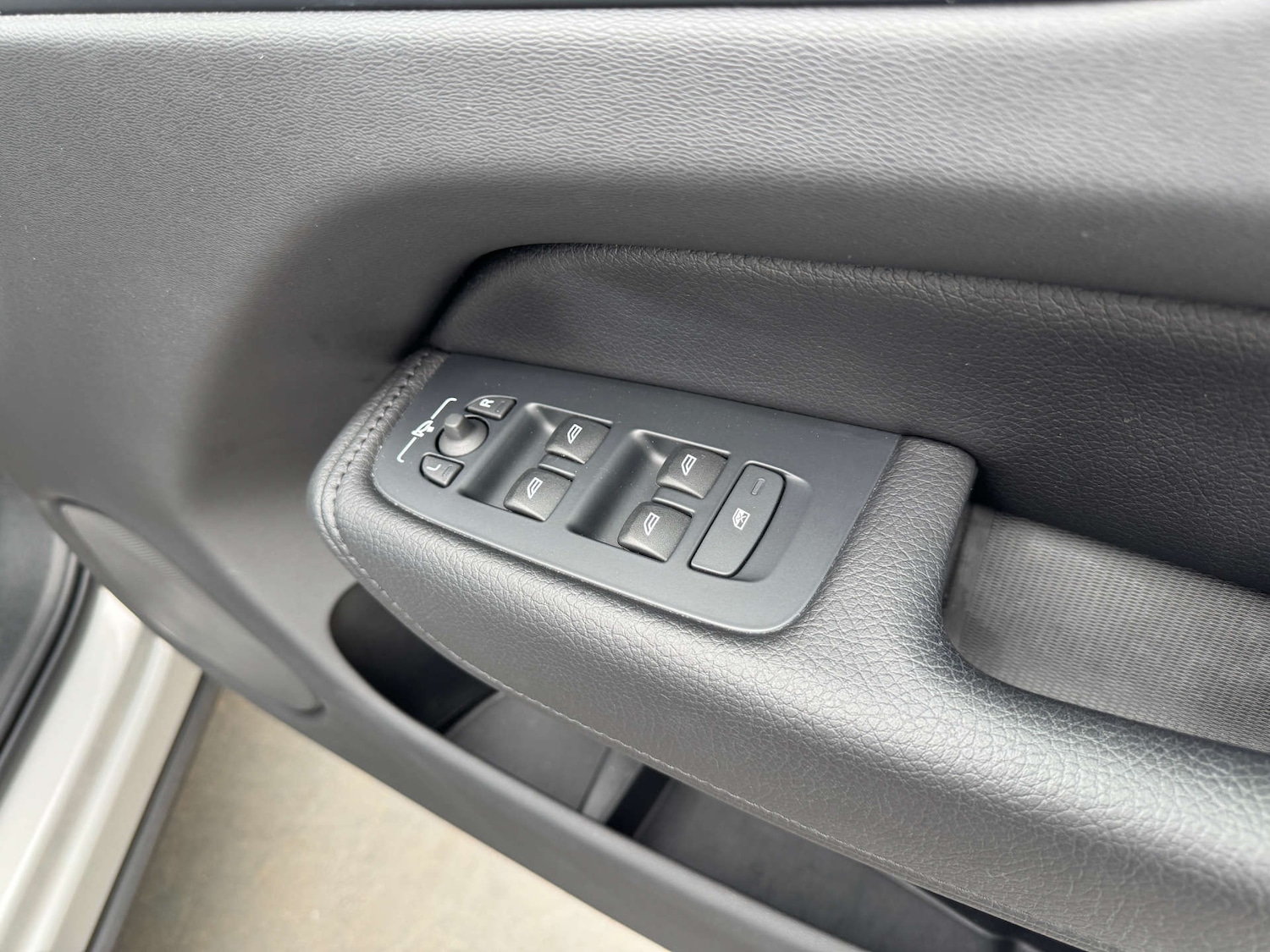 Used Volvo XC60 2021 for sale - 76895854: Photo 22