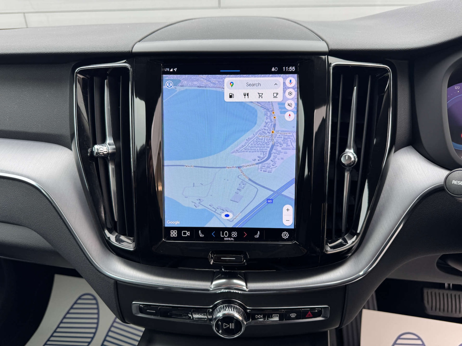 Used Volvo XC60 2021 for sale - 76895854: Photo 25