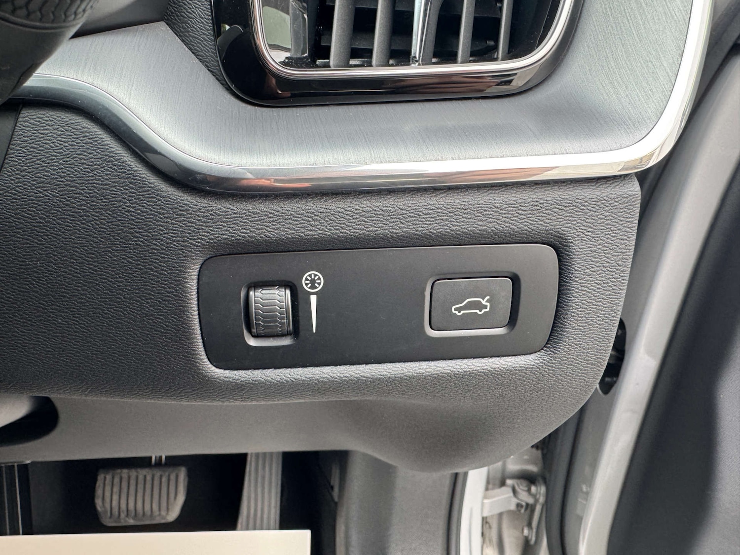 Used Volvo XC60 2021 for sale - 76895854: Photo 30