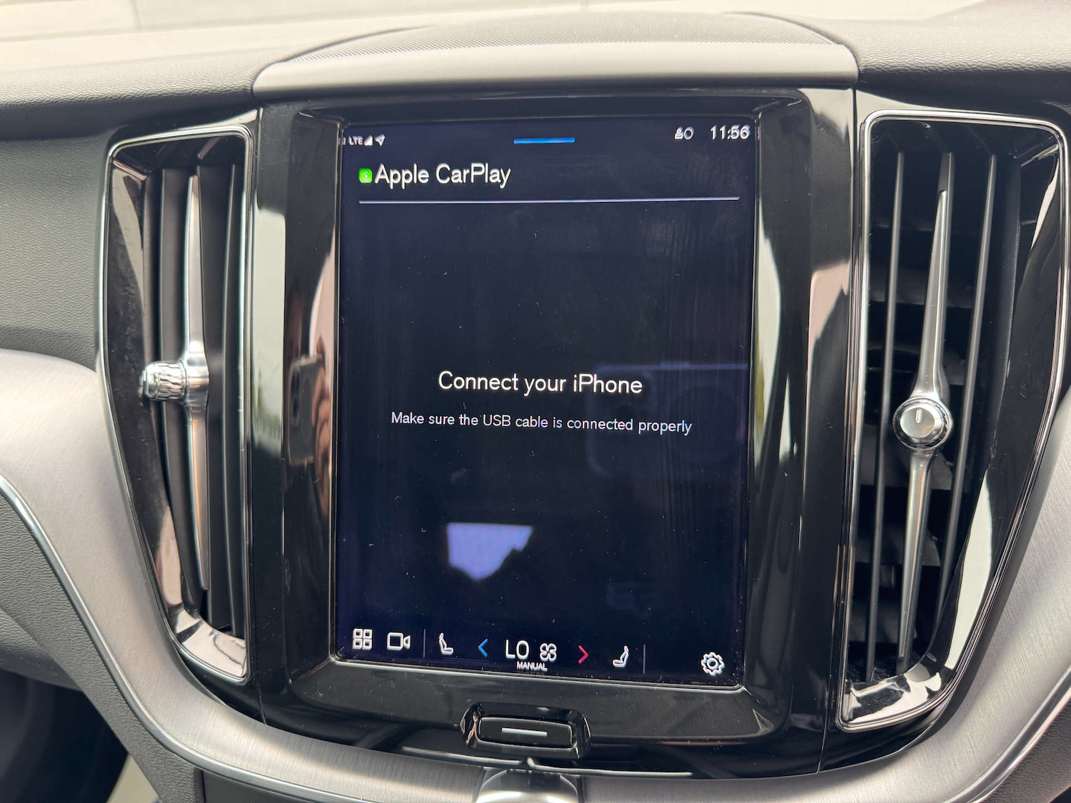 Used Volvo XC60 2021 for sale - 76895854: Photo 32