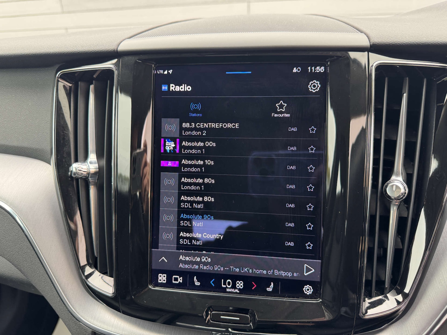 Used Volvo XC60 2021 for sale - 76895854: Photo 33