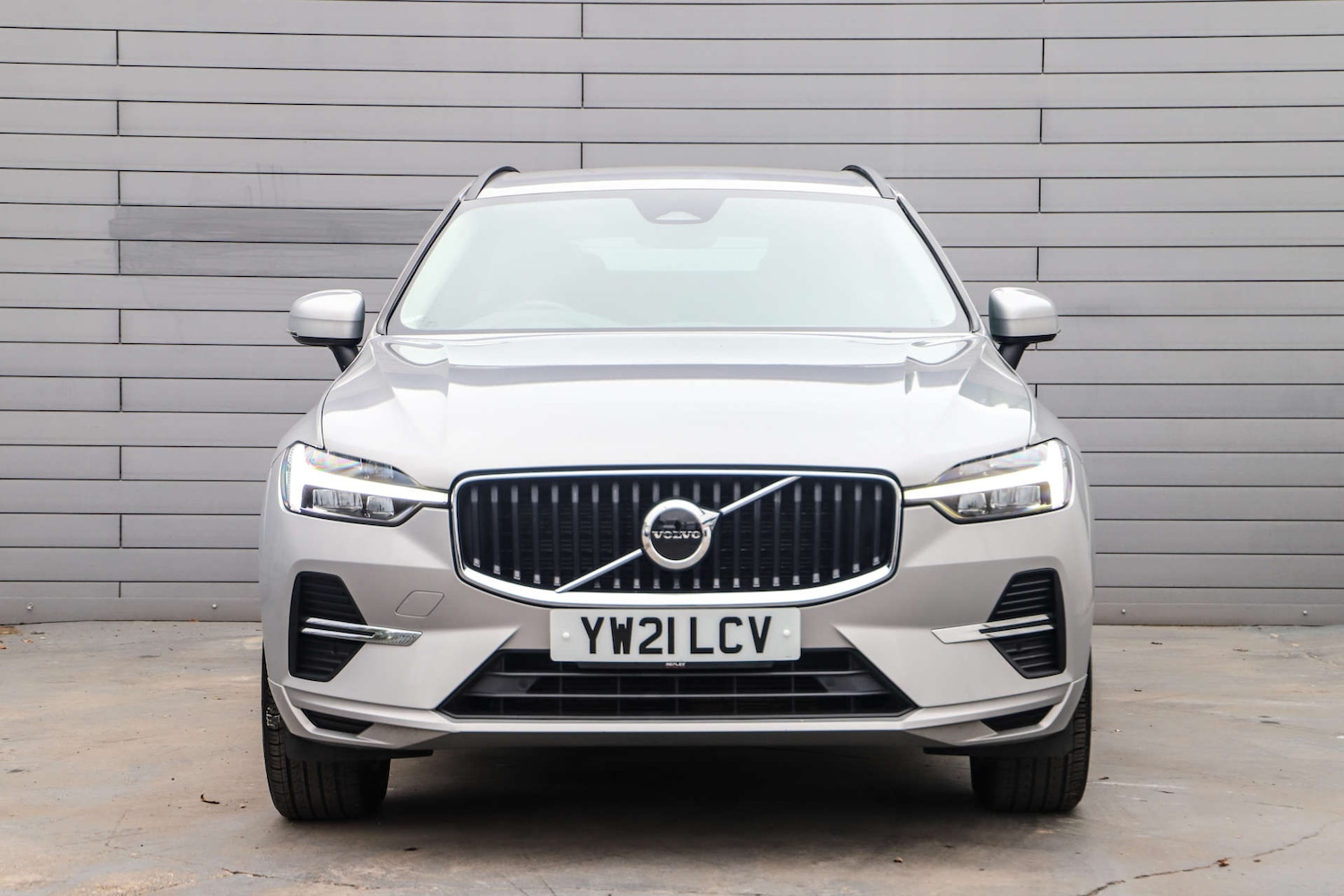 Used Volvo XC60 2021 for sale - 76895854: Photo 8