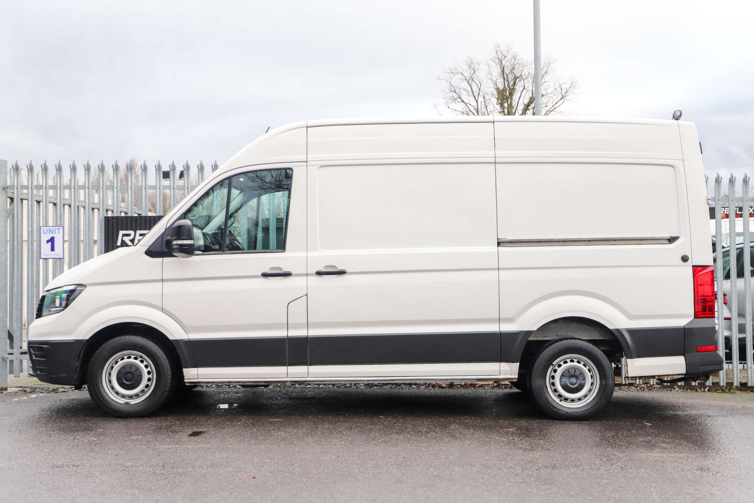 Used Volkswagen Crafter 2020 for sale - 76895859: Photo 2