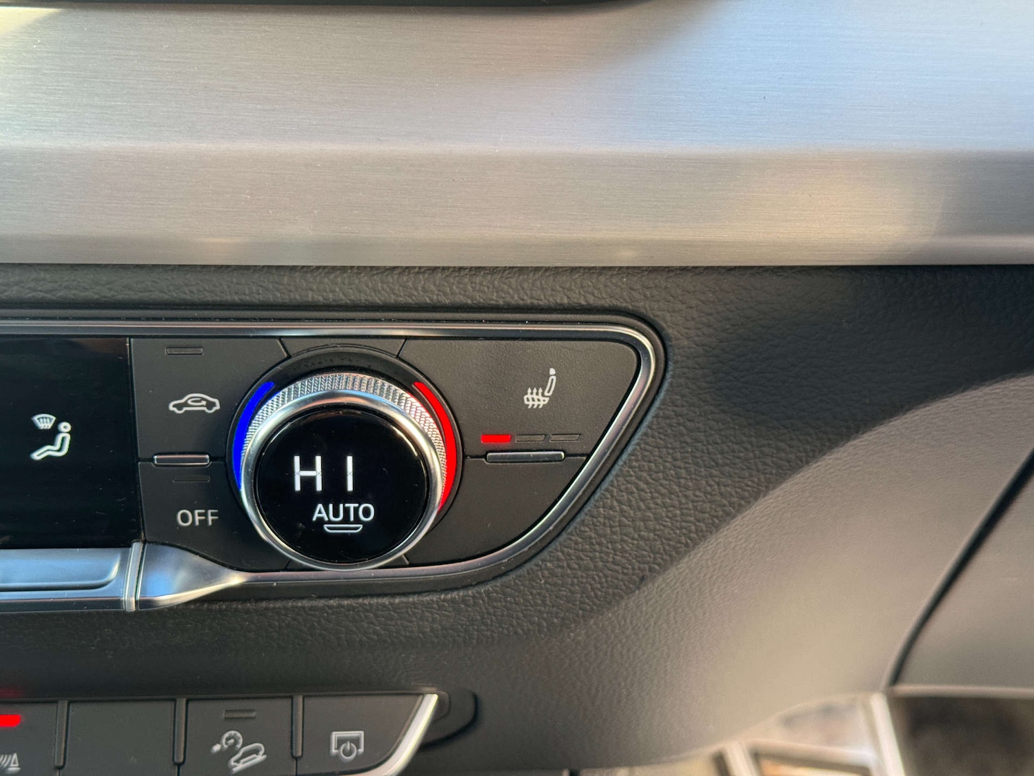 Used Audi Q5 2020 for sale - 77098238: Photo 29