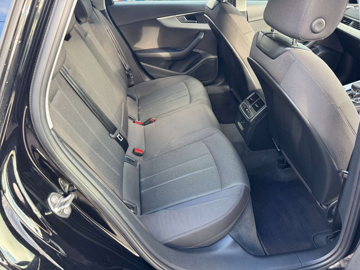 Used Audi A4 2022 for sale - 77408950: Photo 15