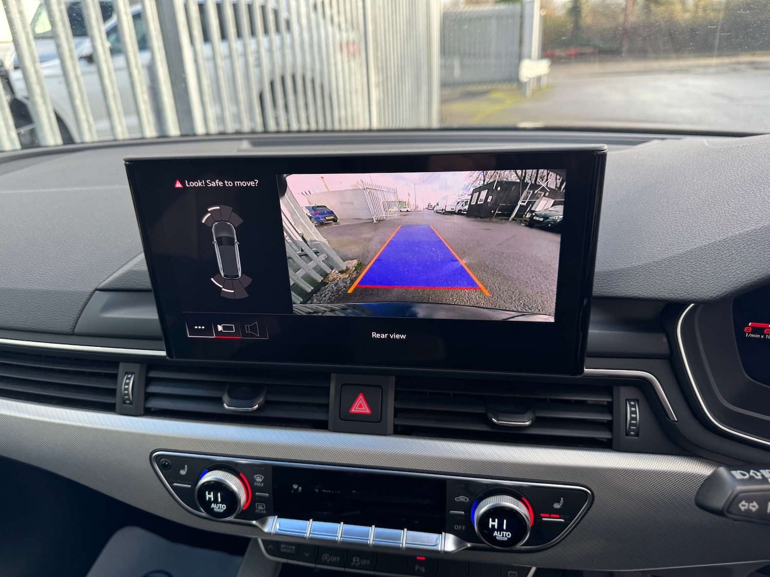 Used Audi A4 2022 for sale - 77408950: Photo 2