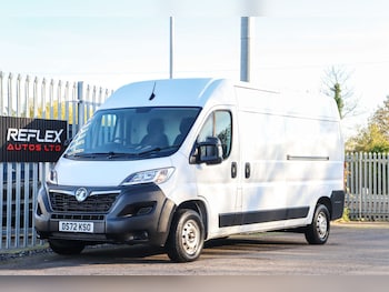 Vauxhall Movano feature image