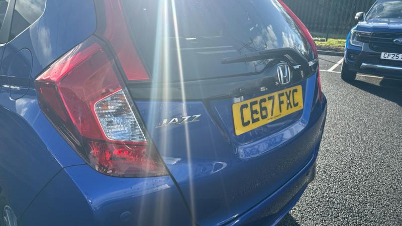 Used Honda Jazz 2017 for sale - 77106593: Photo 18