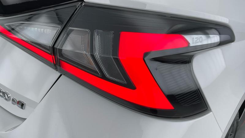 Used Hyundai i20 2023 for sale - 76580779: Photo 35