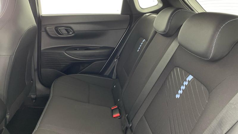 Used Hyundai i20 2023 for sale - 76580779: Photo 42