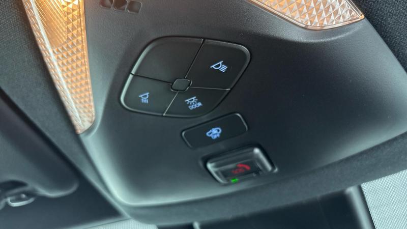 Used Toyota C-HR 2021 for sale - 76819126: Photo 30