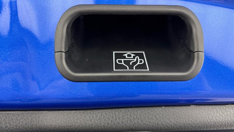 Used Toyota C-HR 2021 for sale - 76819126: Photo 38