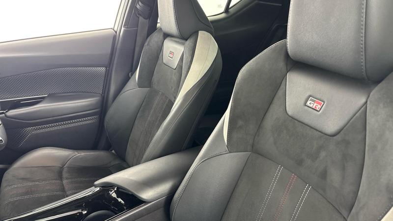Used Toyota C-HR 2021 for sale - 76819126: Photo 42
