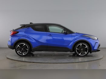 Used Toyota C-HR 2021 for sale - 76819126: Photo